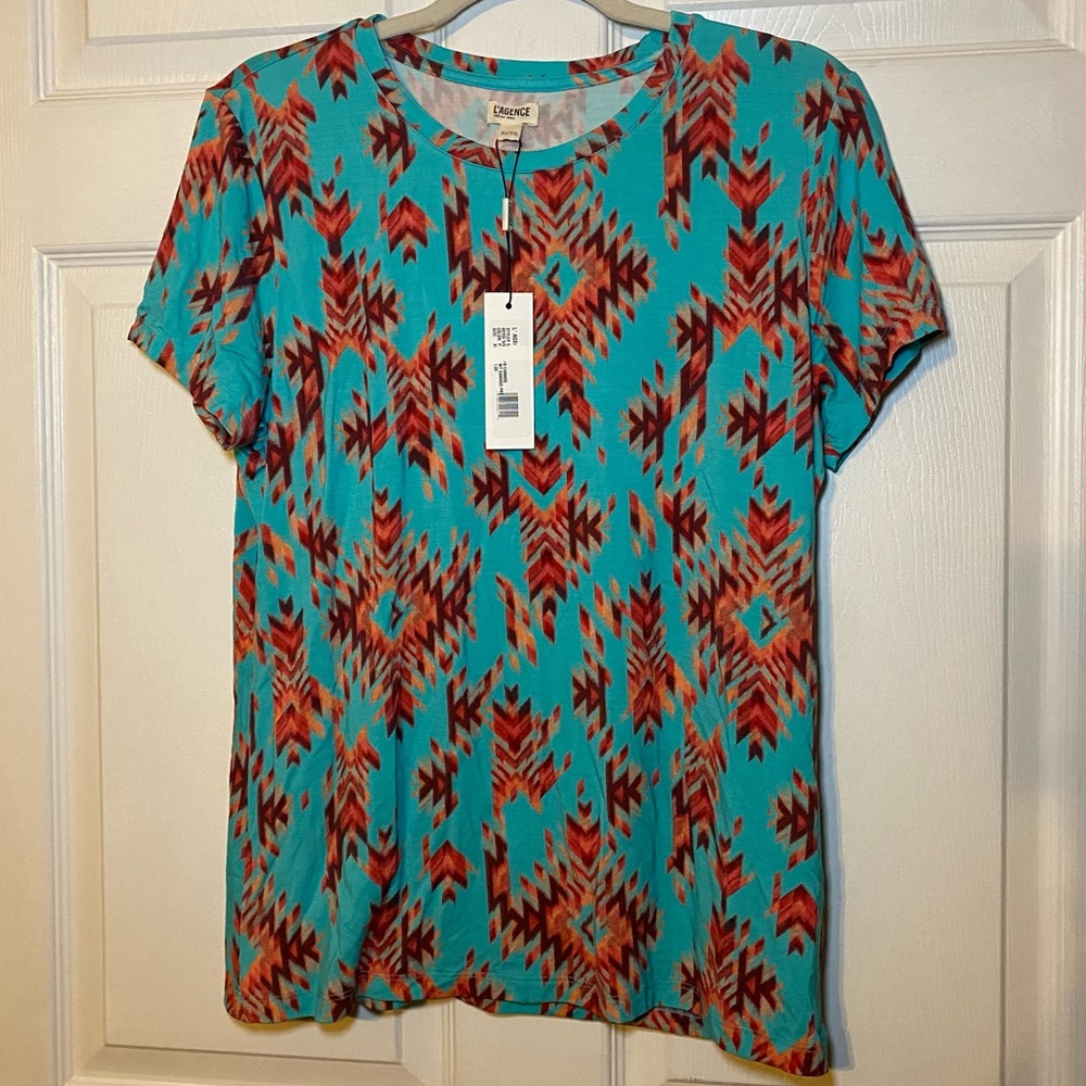 L’AGENCE Ressi Fitted Tee - Picture 2 of 7